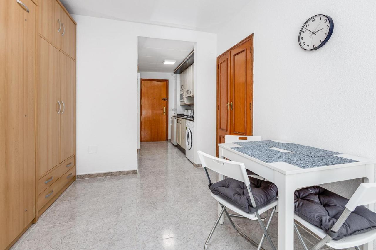 Apartamento Del Cura-Monserat Torrevieja Exterior foto